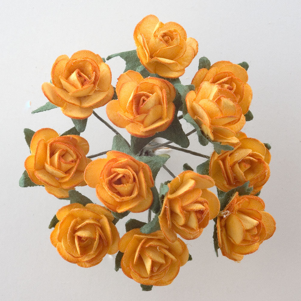 Gold 15mm wired paper tea roses