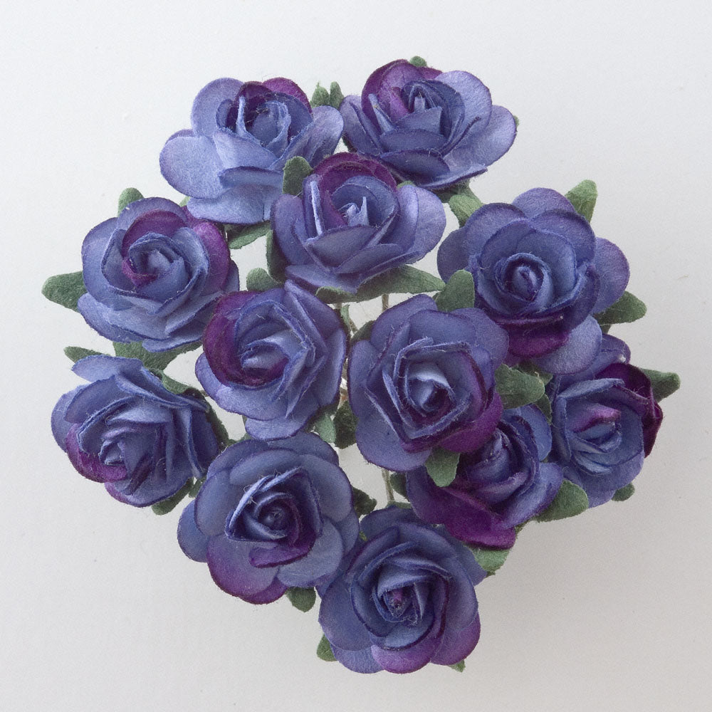 Hyacinth Blue 15mm wired paper tea roses