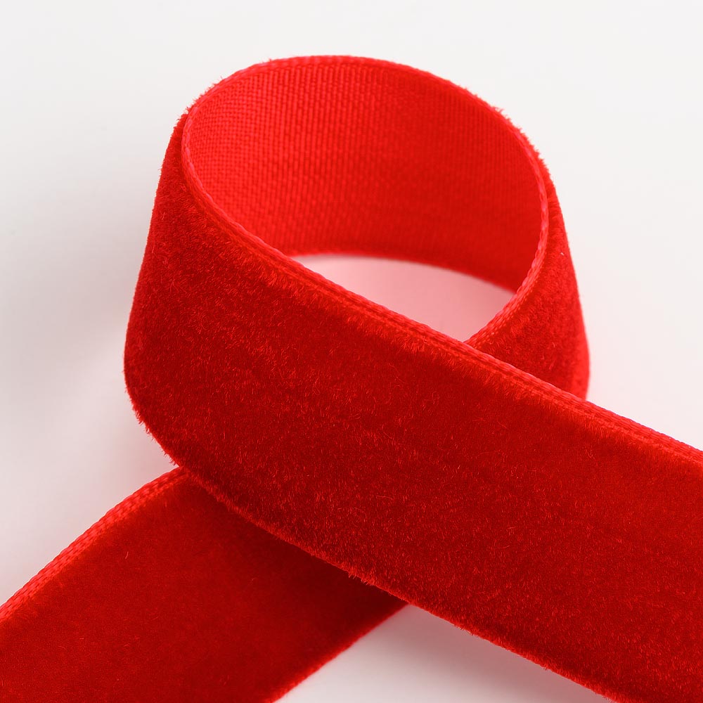Red single-face velvet ribbon in 9mm, 16mm and 25mm widths