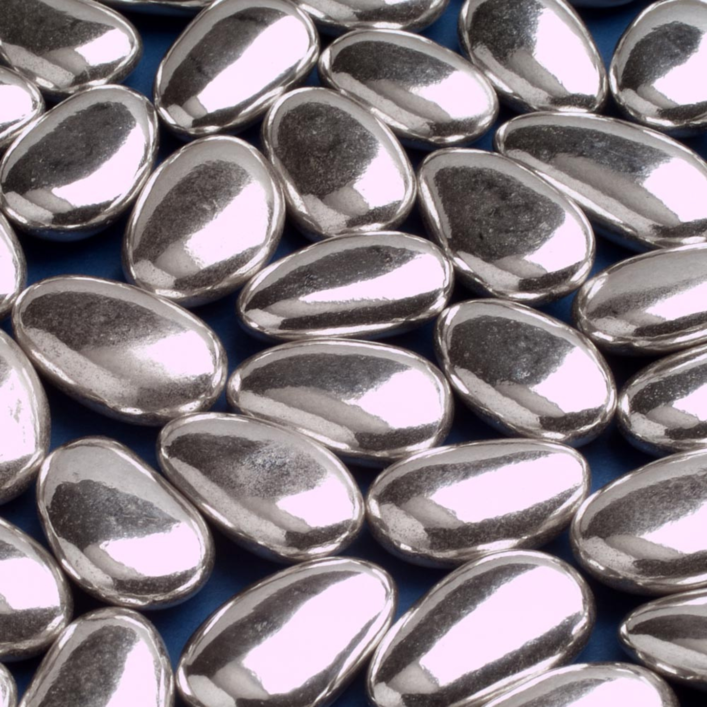 Silver sugar elements for wedding favours and decorative table styling